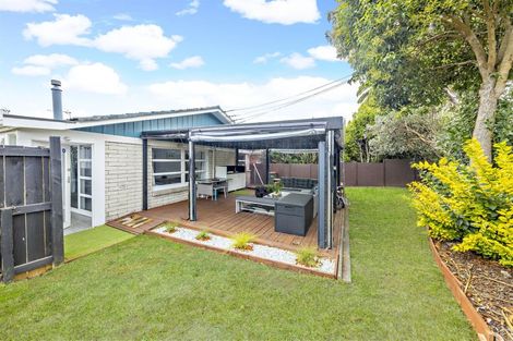 Photo of property in 1/6 Clevedon Road, Papakura, 2110