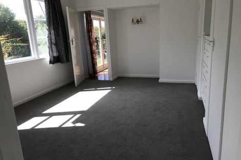 Photo of property in 16 Sale Street, Cockle Bay, Auckland, 2014