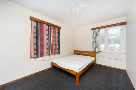 Photo of property in 35 Rangiora Avenue, Roslyn, Palmerston North, 4414