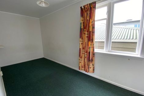 Photo of property in 16 Austin Street, Mount Victoria, Wellington, 6011