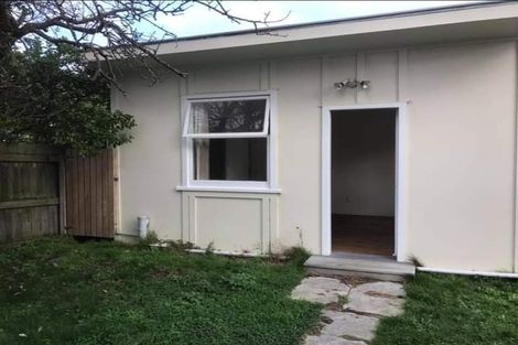 Photo of property in 4 Levy Street, Mount Victoria, Wellington, 6011