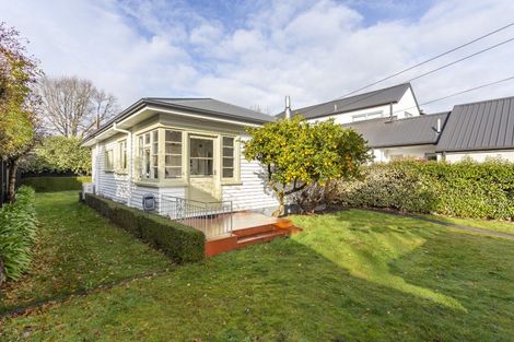 Photo of property in 52 Paparoa Street, Papanui, Christchurch, 8053
