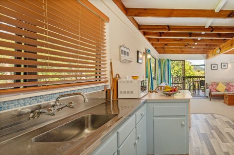 Photo of property in 60 Gallagher Drive, Tairua, 3508