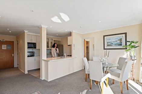 Photo of property in Salisbury Crown, 9/7 Salisbury Avenue, Mount Maunganui, 3116