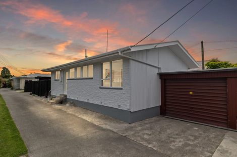 Photo of property in 2/29 Wainoni Road, Wainoni, Christchurch, 8061