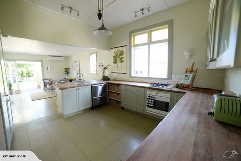 Photo of property in 8 Saint Olpherts Avenue, Hamilton East, Hamilton, 3216