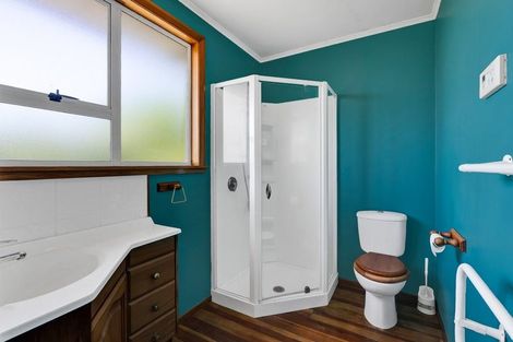 Photo of property in 32 Dieffenbach Street, Opunake, 4616