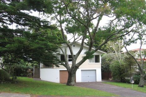 Photo of property in 10 Northgrove Avenue, Hillcrest, Auckland, 0627