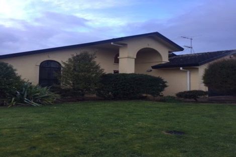 Photo of property in 71 Kentwood Drive, Woodridge, Wellington, 6037