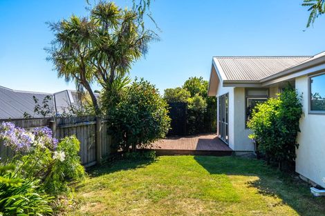 Photo of property in 12 Lionel Place, Mapua, 7005
