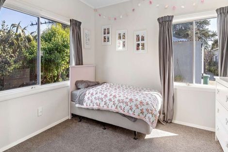 Photo of property in 25 Surrey Street, Solway, Masterton, 5810