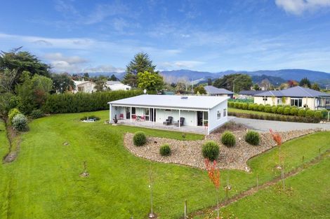 Photo of property in 3 Corbin Court, Ohau, Levin, 5570