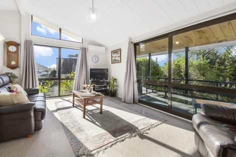 Photo of property in 13 The Mainsail, Whitby, Porirua, 5024