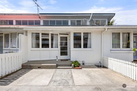 Photo of property in 4/518 Fergusson Drive, Trentham, Upper Hutt, 5018