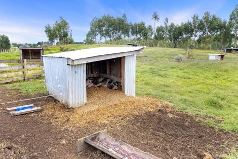 Photo of property in 800 Tuhikaramea Road, Ngahinapouri, Hamilton, 3290