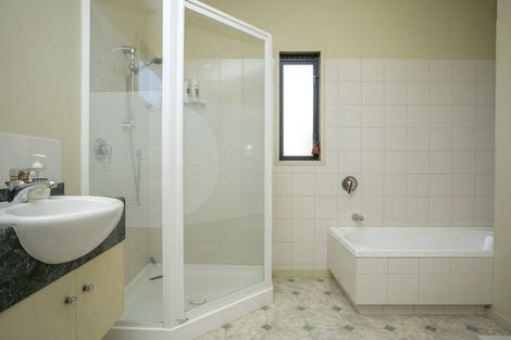 Photo of property in 8 Chad Street, Rainbow Point, Taupo, 3330