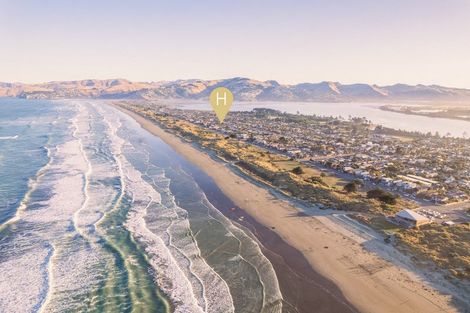 Photo of property in 258 Pine Avenue, South New Brighton, Christchurch, 8062