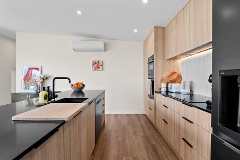 Photo of property in 93 Spur Ridge Rise, Jacks Point, 9371