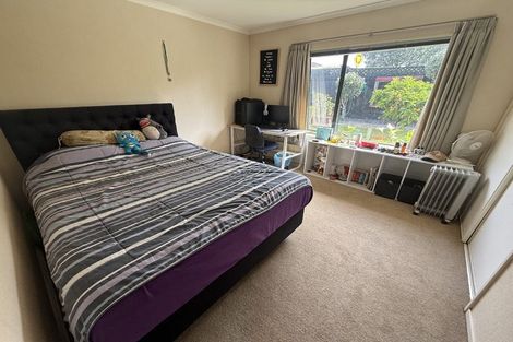 Photo of property in 204 Wattle Farm Road, Wattle Downs, Auckland, 2103