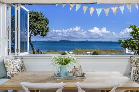 Photo of property in 103 The Esplanade, Manly, Whangaparaoa, 0930