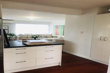 Photo of property in 4/54 Richards Avenue, Forrest Hill, Auckland, 0620