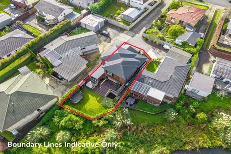 Photo of property in 25a Marvon Downs Avenue, Pakuranga Heights, Auckland, 2010