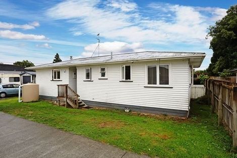 Photo of property in 12a Hunua Road, Papakura, 2110