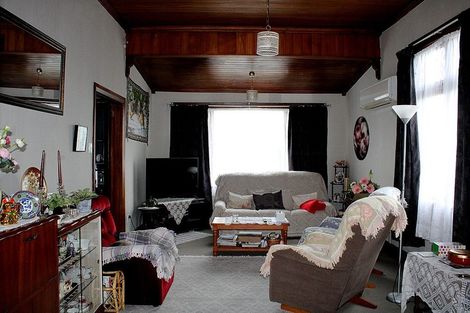 Photo of property in 7 Lewin Street, Balclutha, 9230