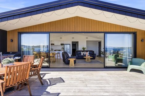 Photo of property in 184a Lake Terrace, Hilltop, Taupo, 3330