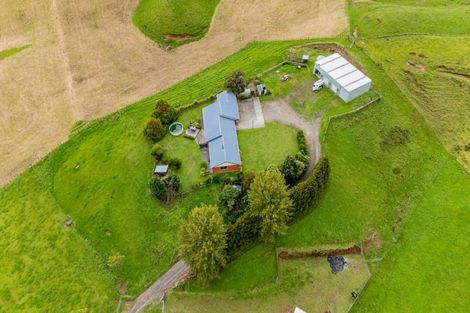 Photo of property in 210 Standish Road, Toko, Stratford, 4392
