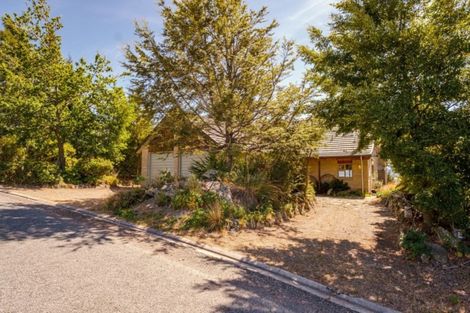 Photo of property in 8 Ohau Drive, Lake Ohau, Twizel, 9412