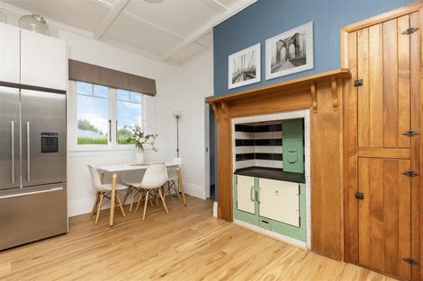 Photo of property in 86 Astley Avenue, New Lynn, Auckland, 0600