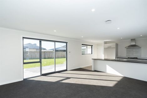 Photo of property in 18 Kimbrae Drive, Rototuna North, Hamilton, 3210