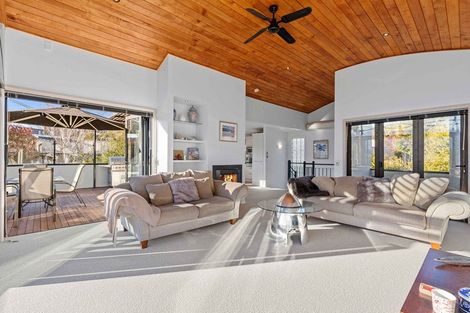 Photo of property in 8 Penrith Park Drive, Wanaka, 9305