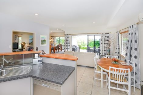 Photo of property in 1 Russell Robertson Drive, Havelock North, 4130