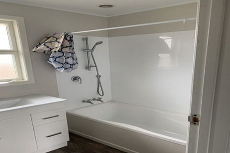 Photo of property in 44 Carrington Avenue, Hillcrest, Hamilton, 3216