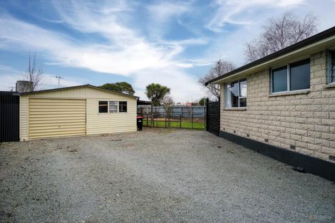 Photo of property in 39 Queen Street, Pareora, 7912