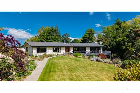 Photo of property in 11-17 Hayes Street, Waimate, 7924