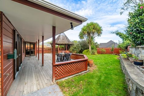 Photo of property in 9 Molyneux Close, Whitby, Porirua, 5024