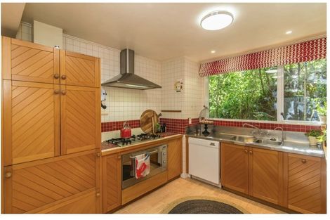 Photo of property in 5 Nepal Place, Khandallah, Wellington, 6035