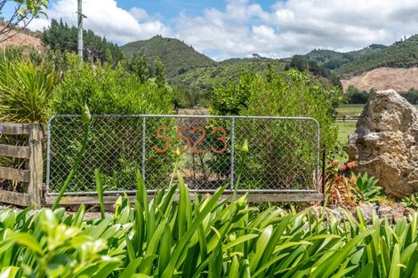 Photo of property in 5523 Masterton Castlepoint Road, Tinui, Masterton, 5889