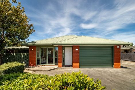 Photo of property in 88 Grahams Road, Burnside, Christchurch, 8041