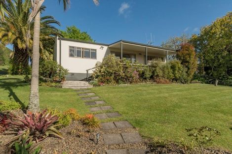 Photo of property in 34a Pahoia Beach Road, Whakamarama, 3172