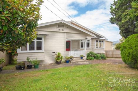 Photo of property in 15 James Laurie Street, Henderson, Auckland, 0612