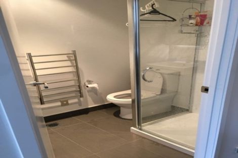 Photo of property in 2 Salford Place, Awapuni, Palmerston North, 4412