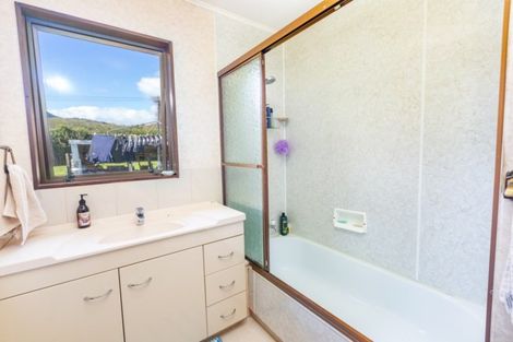 Photo of property in 125 Rangiora Road, Reikorangi, Waikanae, 5391