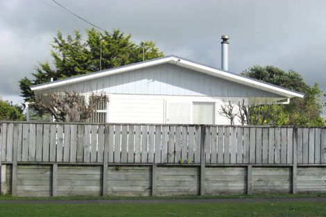 Photo of property in 217 Omata Road, Spotswood, New Plymouth, 4310