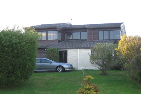 Photo of property in 8 Ferntree Terrace, West Harbour, Auckland, 0618