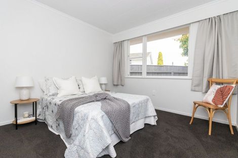 Photo of property in 95 Ruamahanga Crescent, Terrace End, Palmerston North, 4410