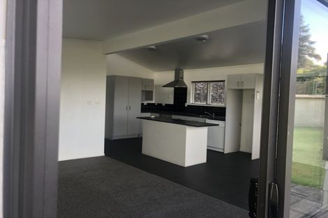 Photo of property in 16 Beaufort Avenue, Brookfield, Tauranga, 3110